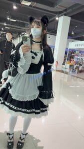 【KFC】学生妹洛丽塔裙看跳舞发呆·白丝超薄大耳狗可爱内CD